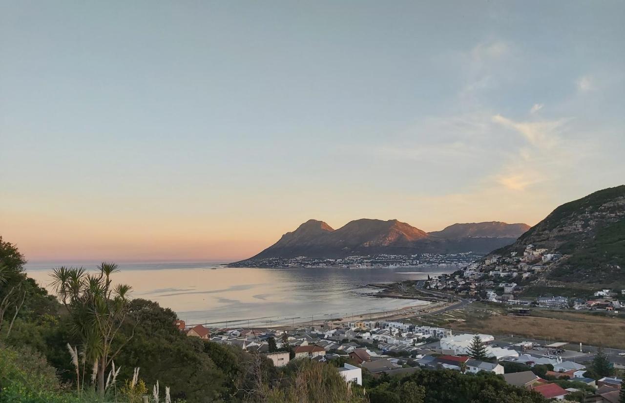 Lark House, Peaceful Mountain Home With Ocean Views And Power Backup Cape Town Exterior photo