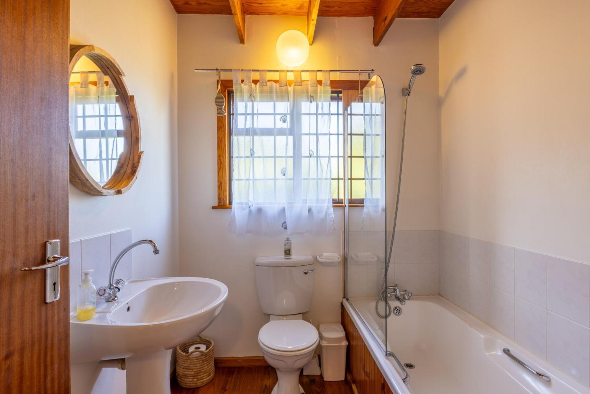 Lark House, Peaceful Mountain Home With Ocean Views And Power Backup Cape Town Exterior photo